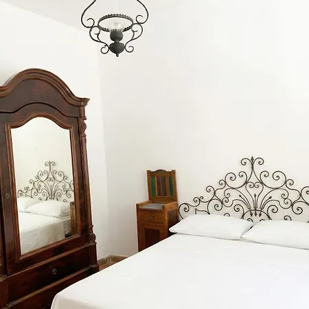 Casa de Férias Macchia Del Gargano *